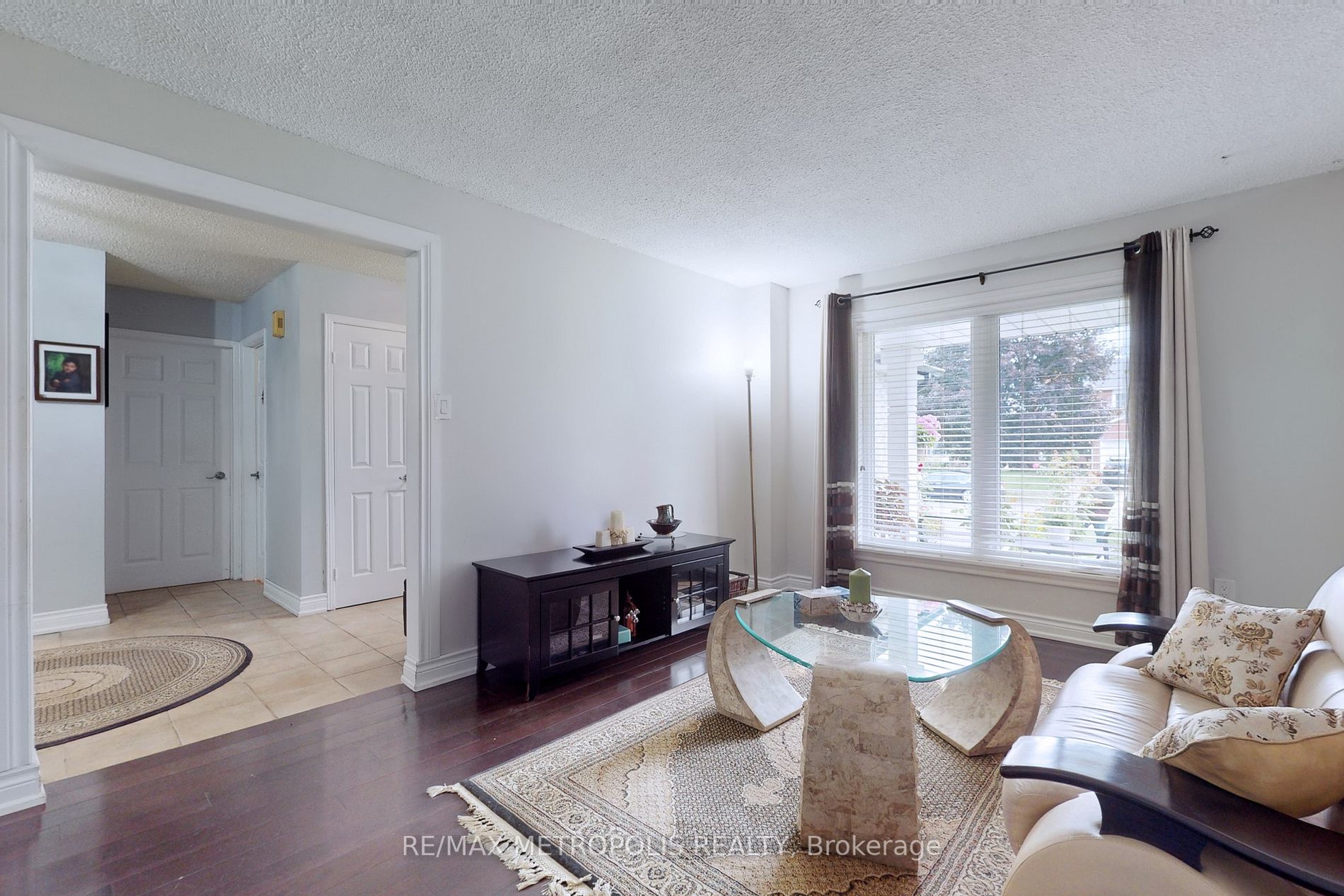 102 Kearney Dr
