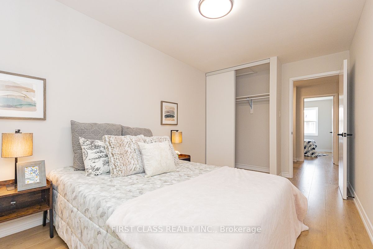 270 Timberbank Blvd, #114