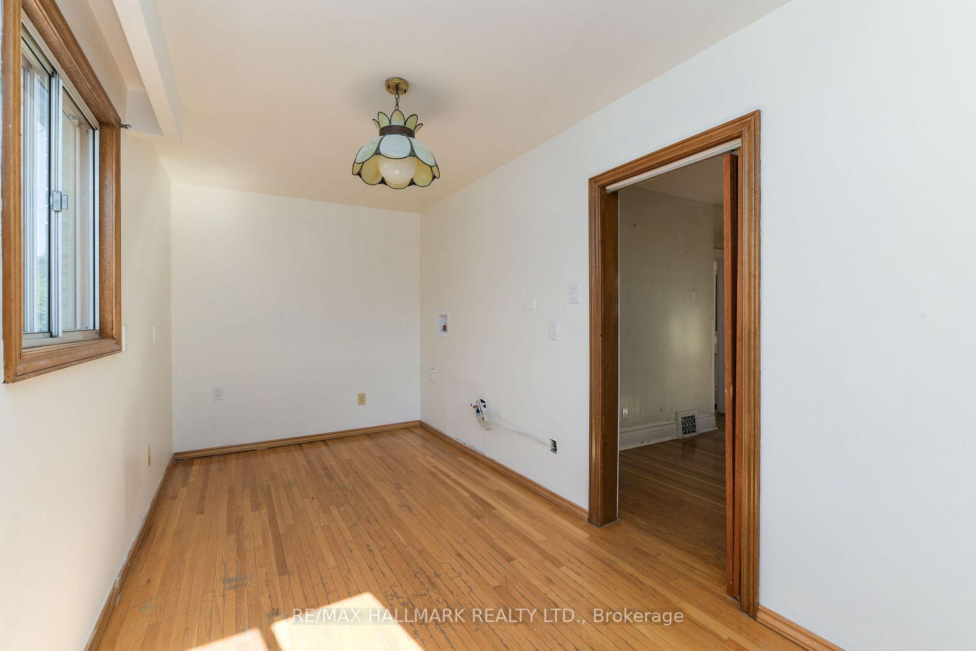 2 Fielding Avenue