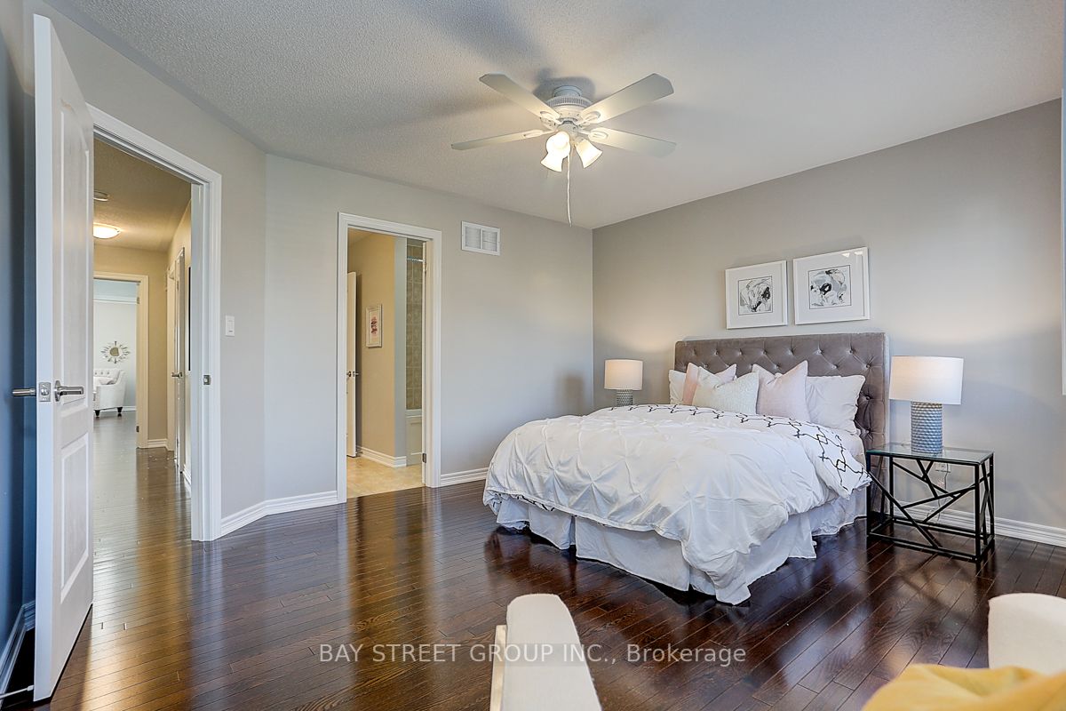 36 Endeavour Crt
