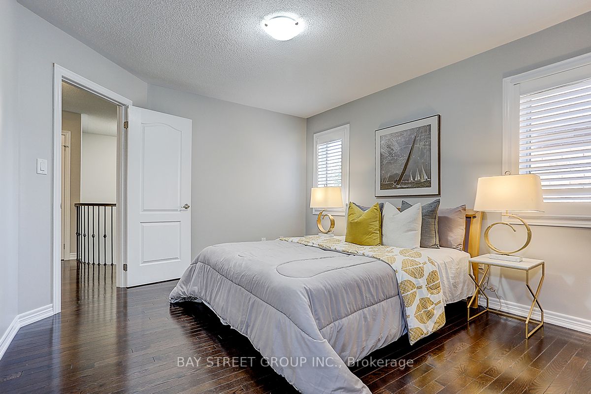 36 Endeavour Crt