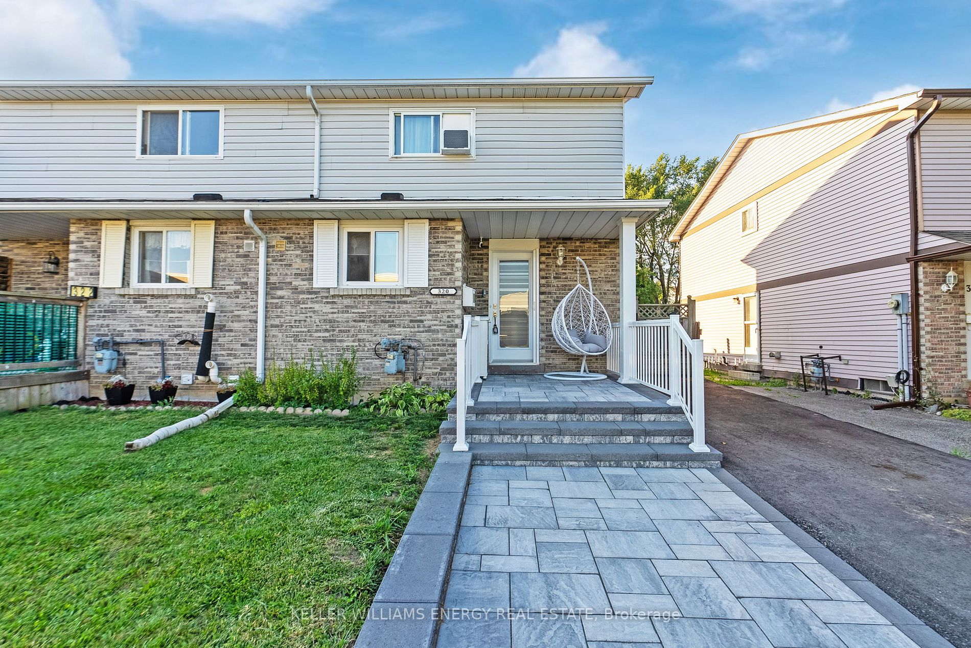 320 Chaleur Ave