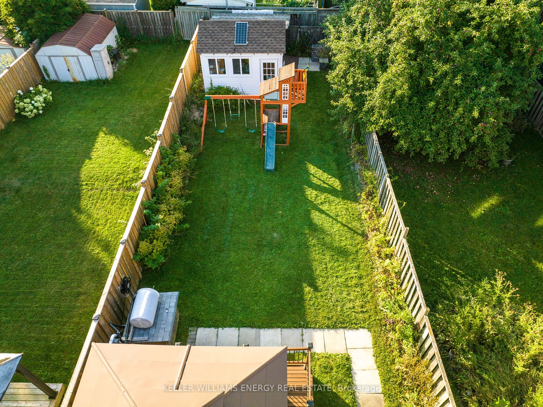 320 Chaleur Ave