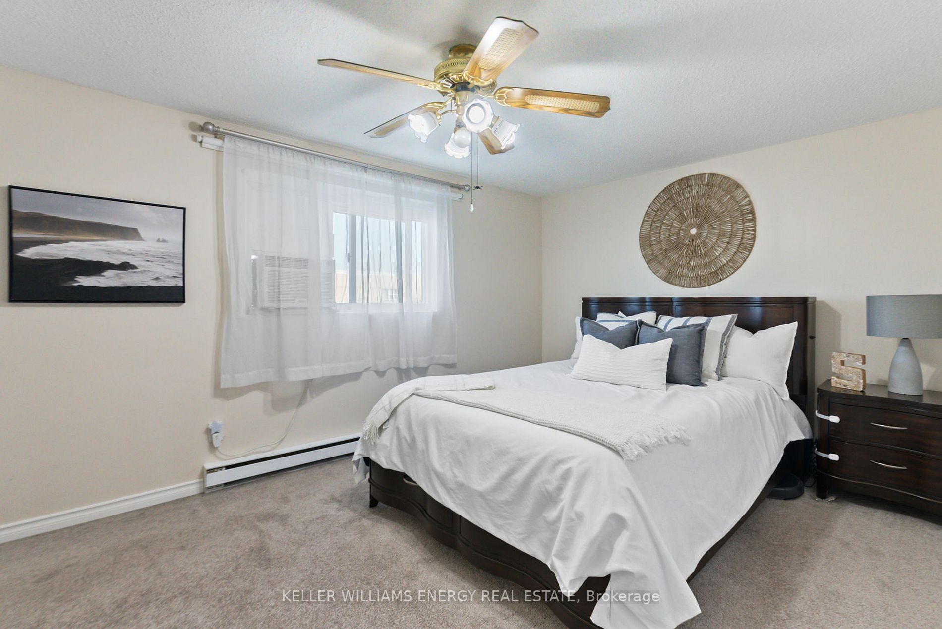 320 Chaleur Ave