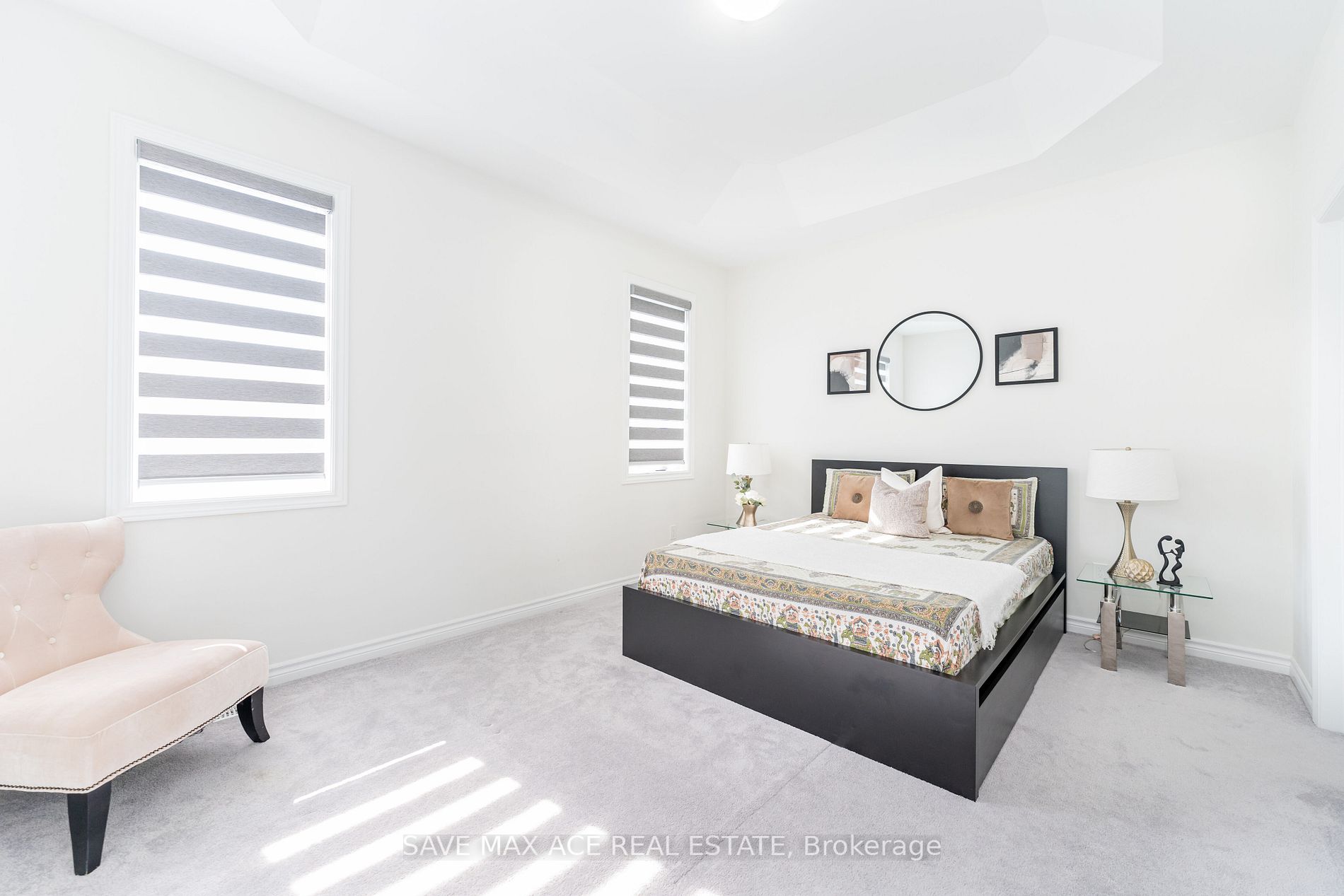 24 Hickling Lane