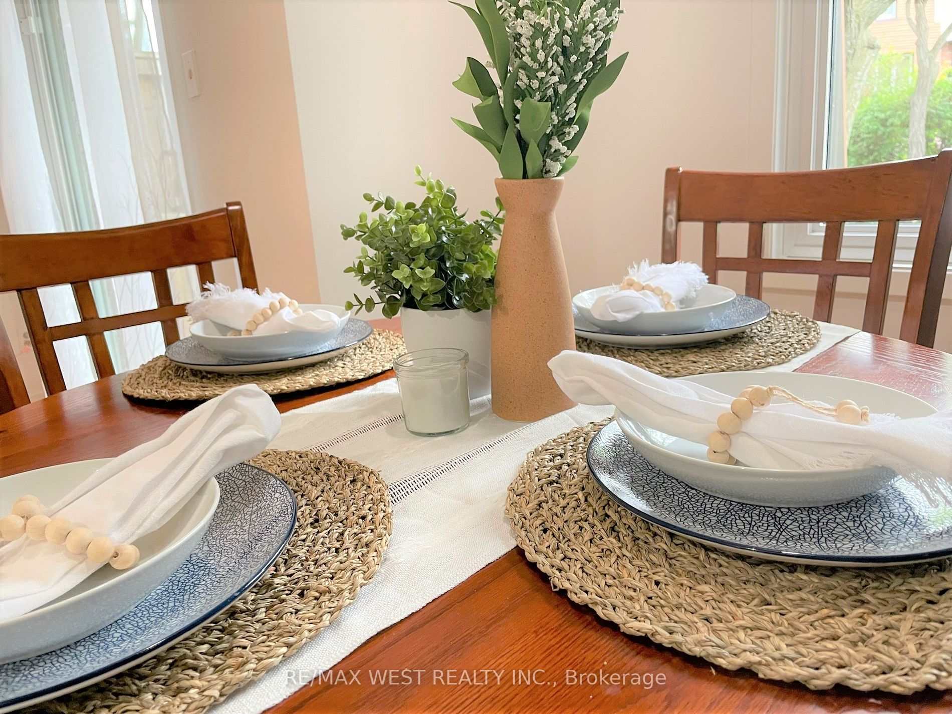 15 Guildwood Pkwy, #16