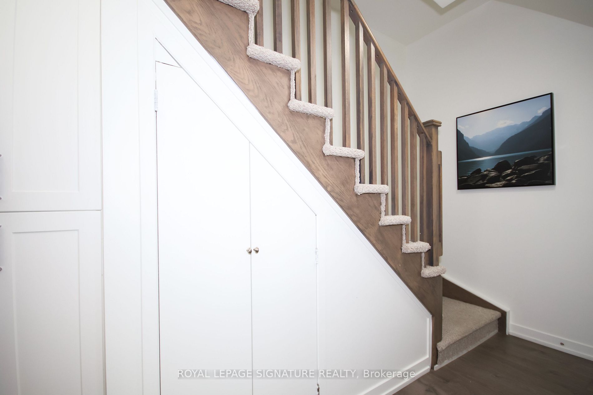 1555 Kingston Rd, #411
