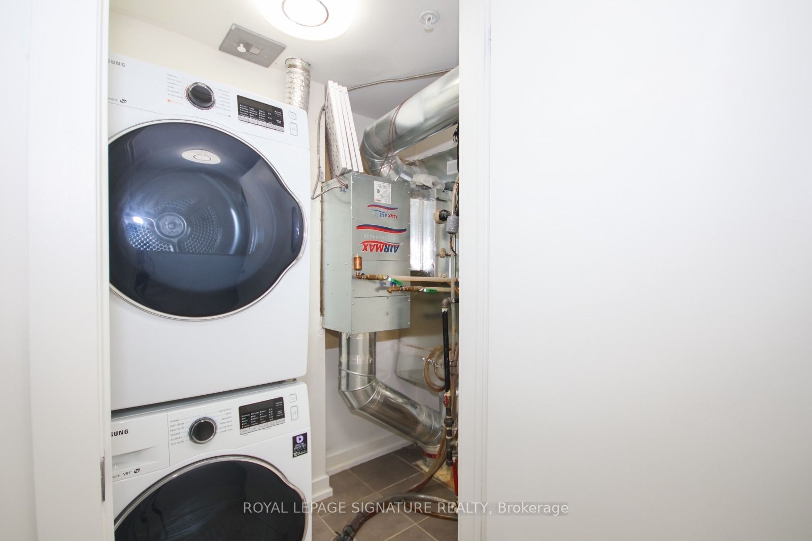 1555 Kingston Rd, #411
