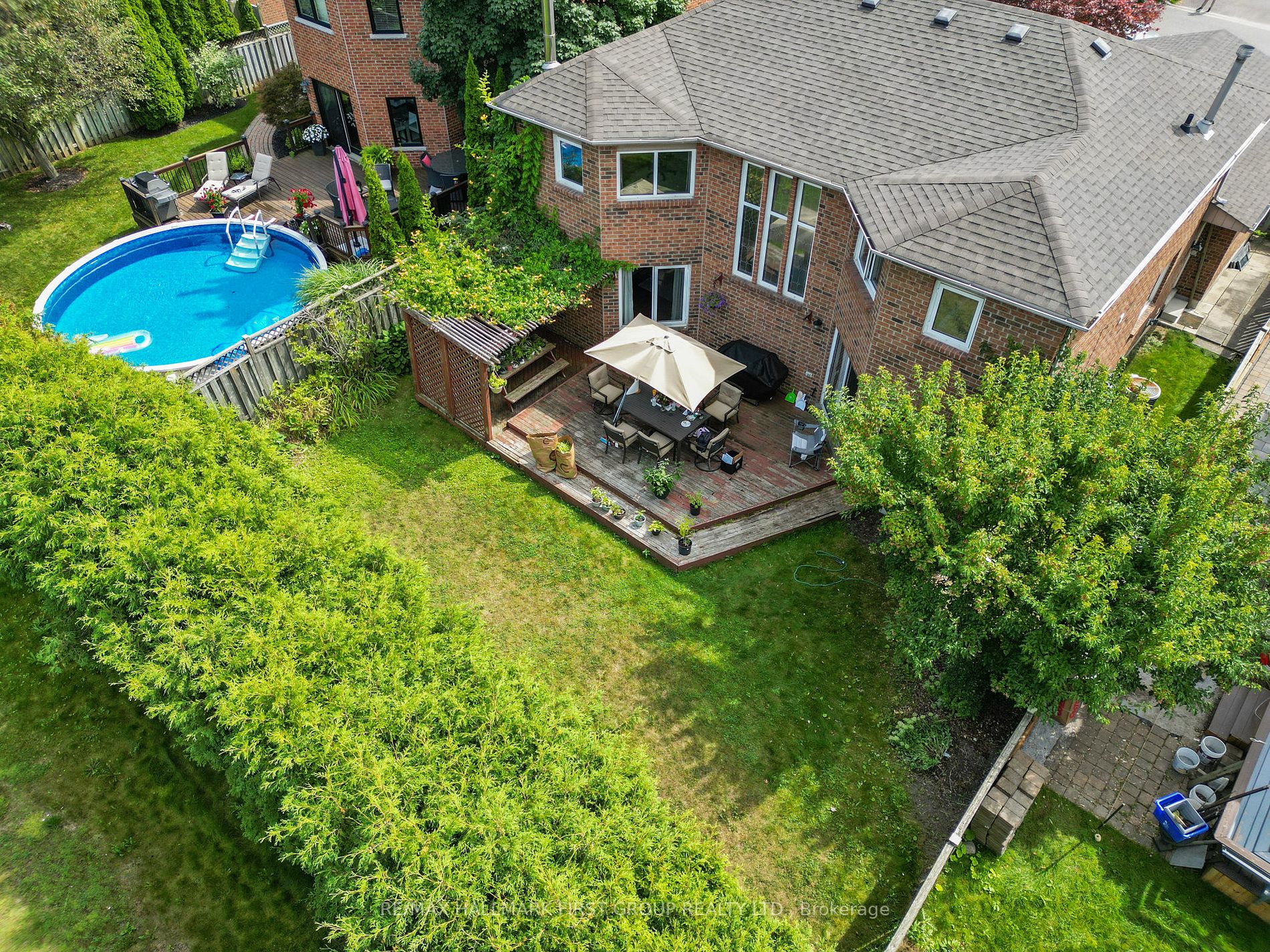 12 Drewbrook Crt