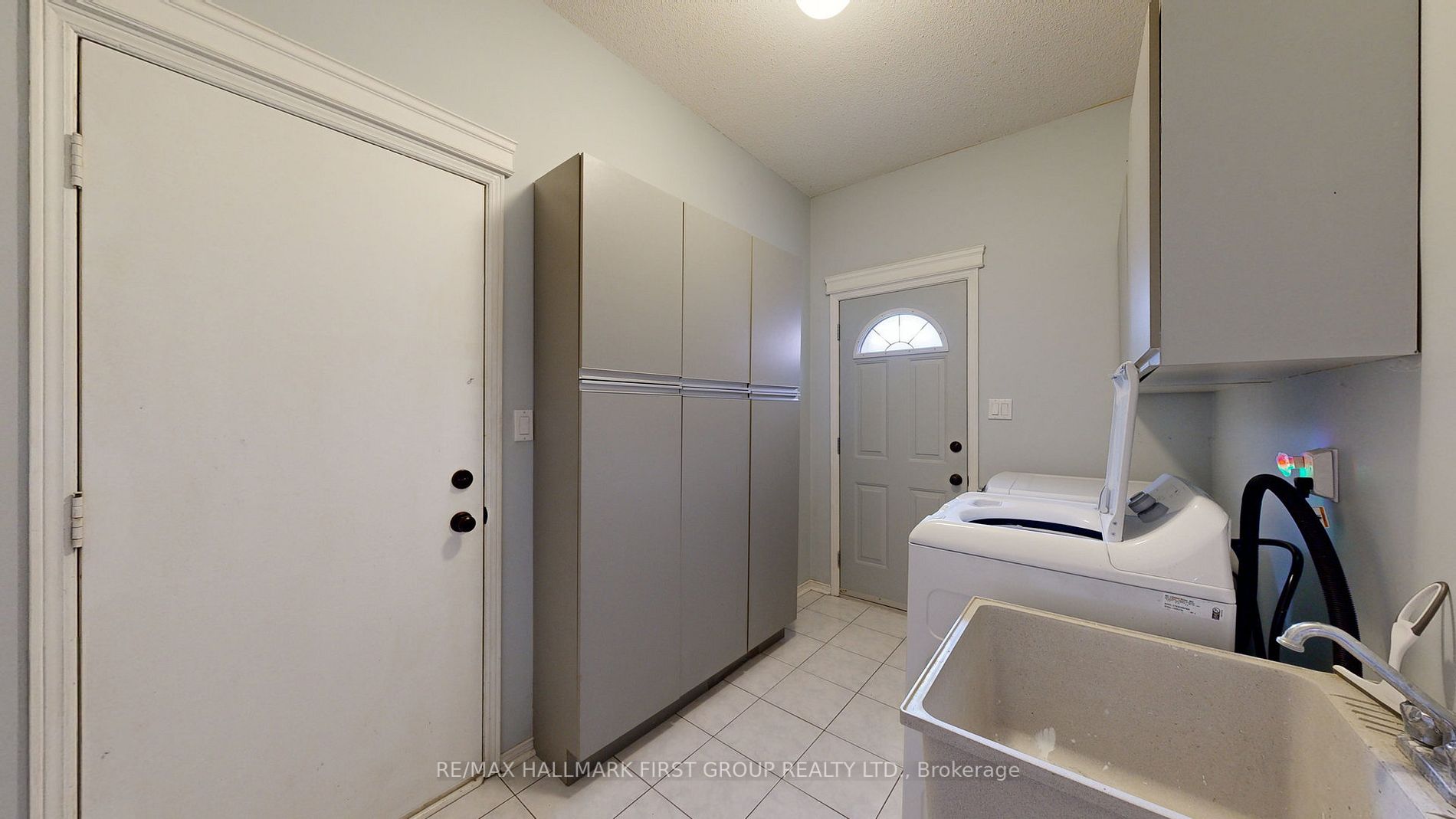 12 Drewbrook Crt