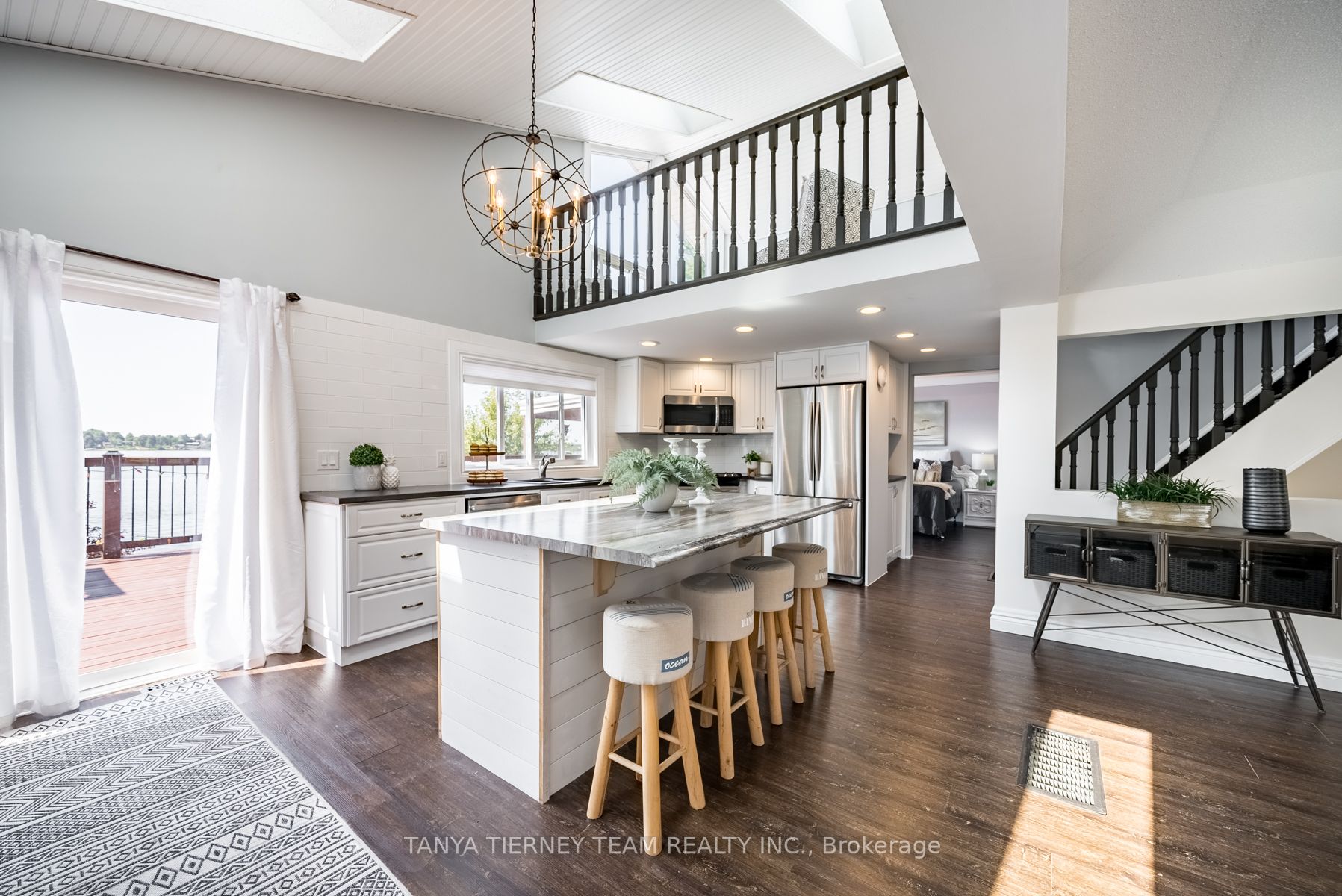 200 Portview Rd
