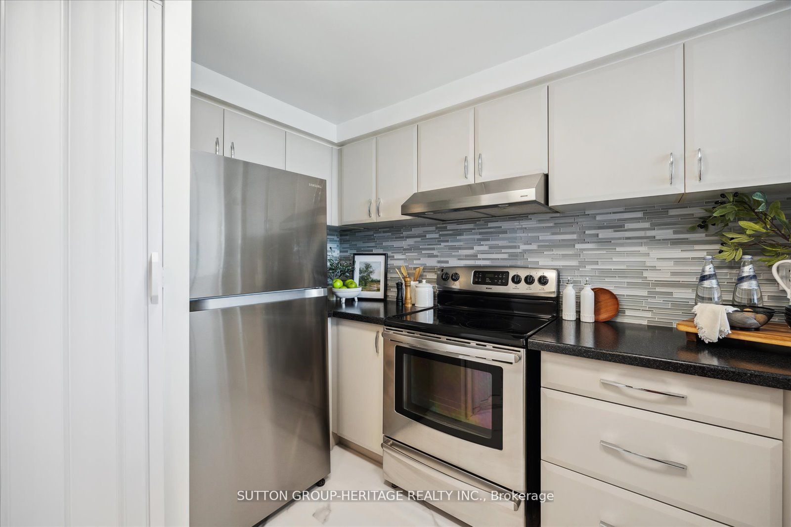 Listing E6766146 - Large Photo # 12