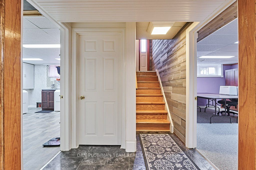 535 Addison Court
