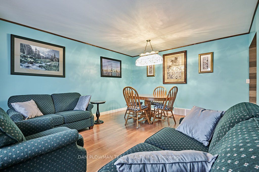 535 Addison Court