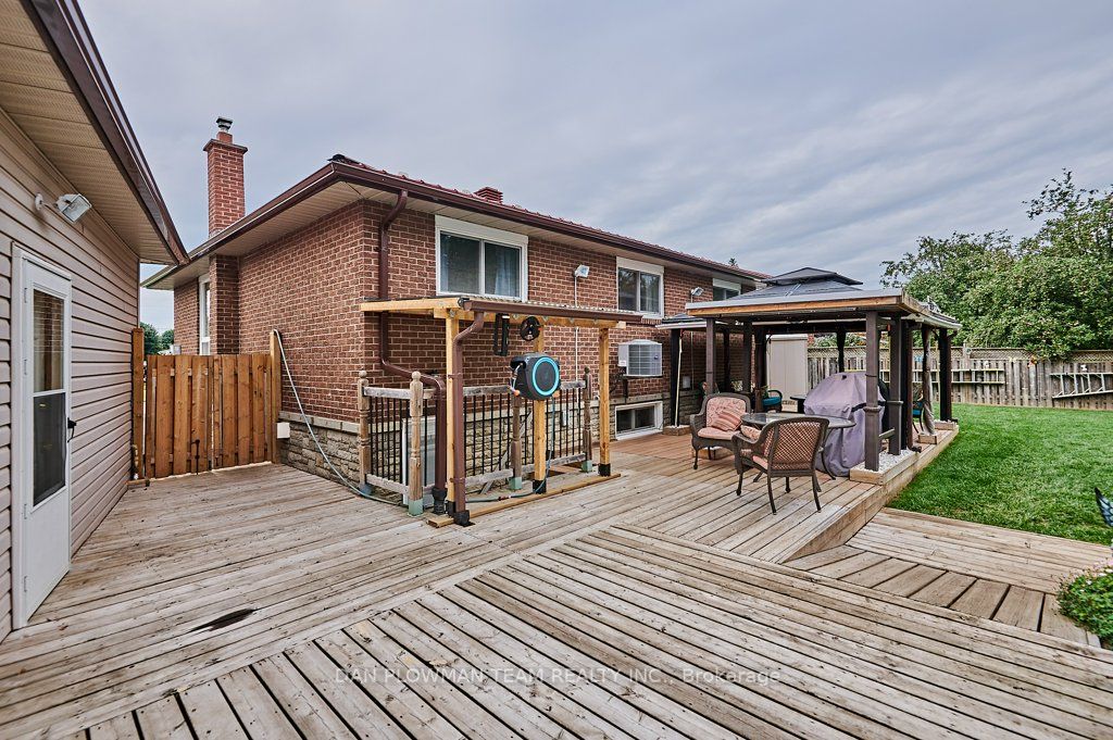535 Addison Court
