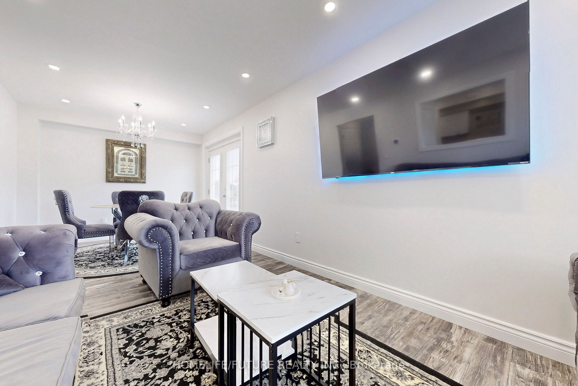 63 Stanford Cres