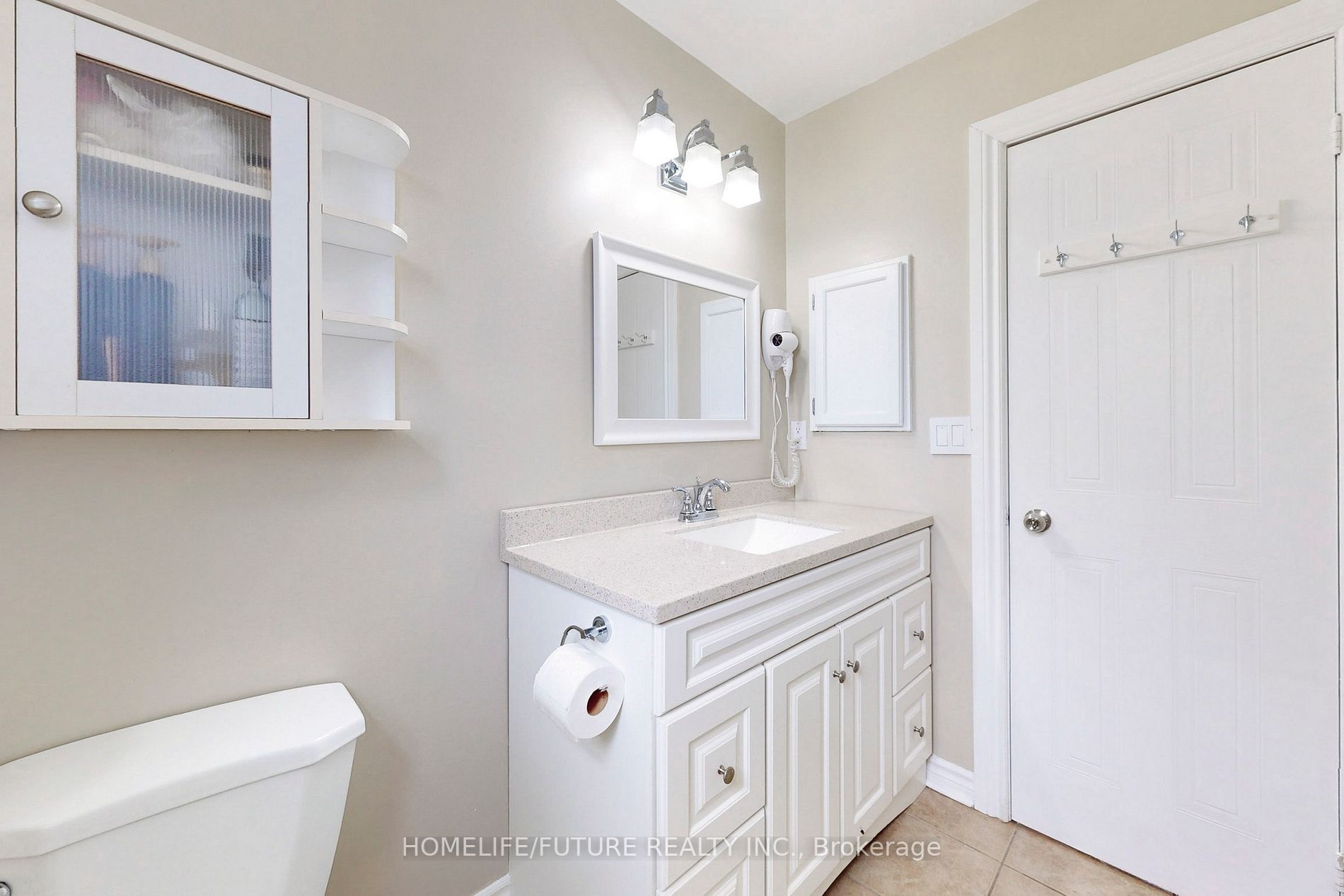 63 Stanford Cres