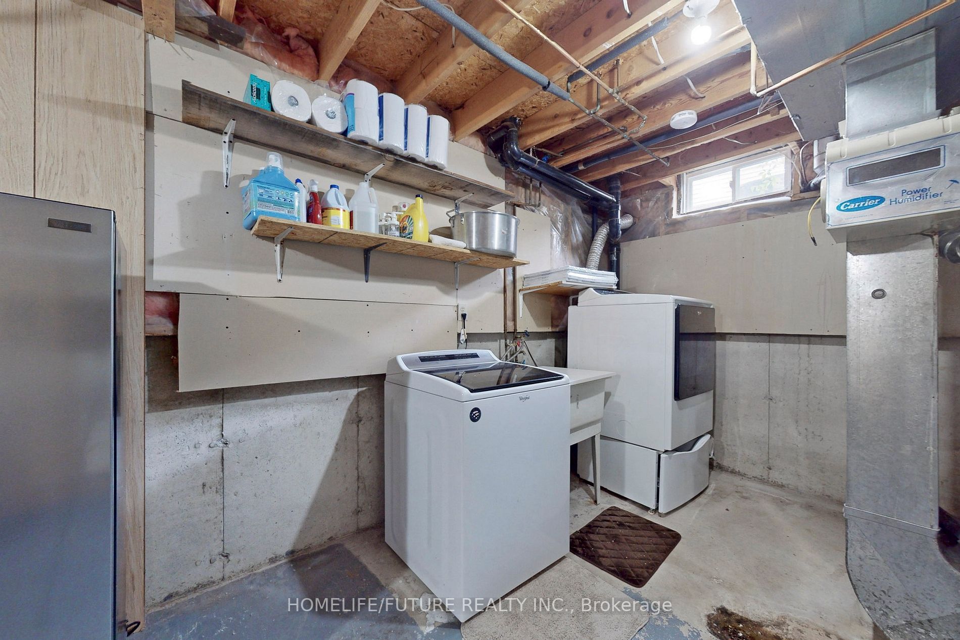63 Stanford Cres