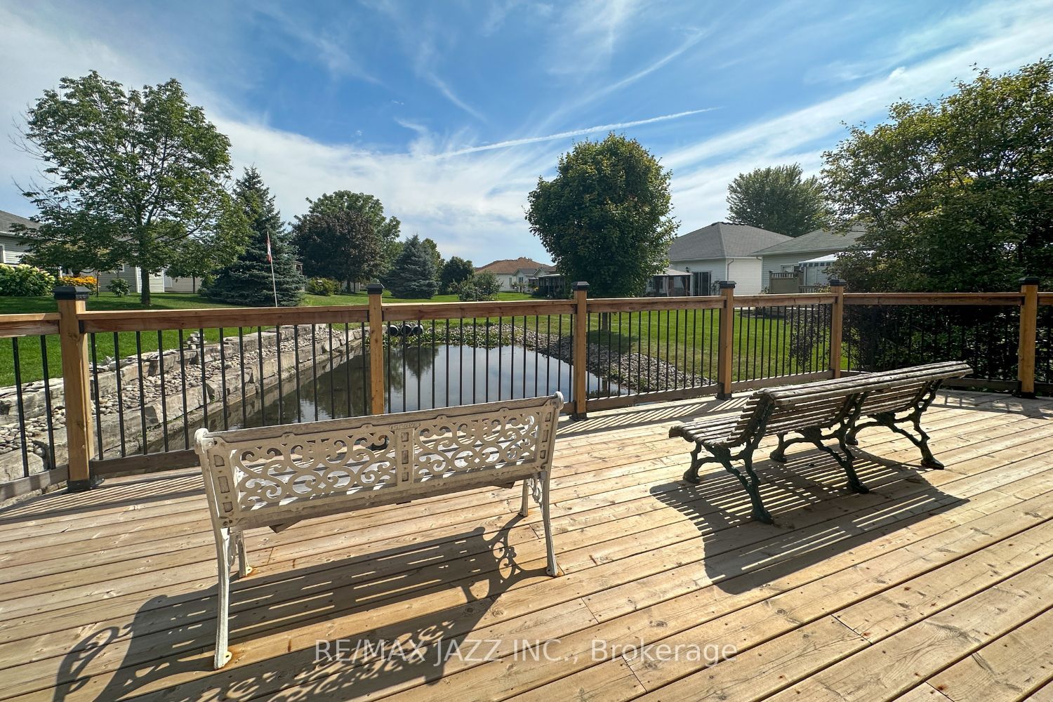 26 Pineridge Cres