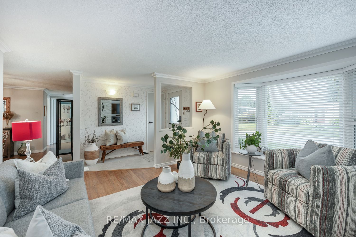 26 Pineridge Cres