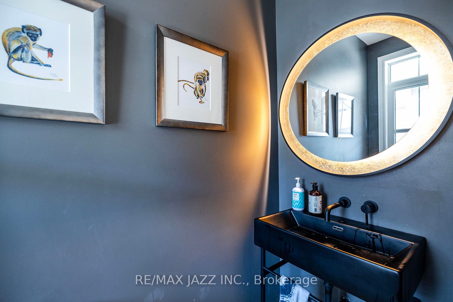 21 Brent Cres