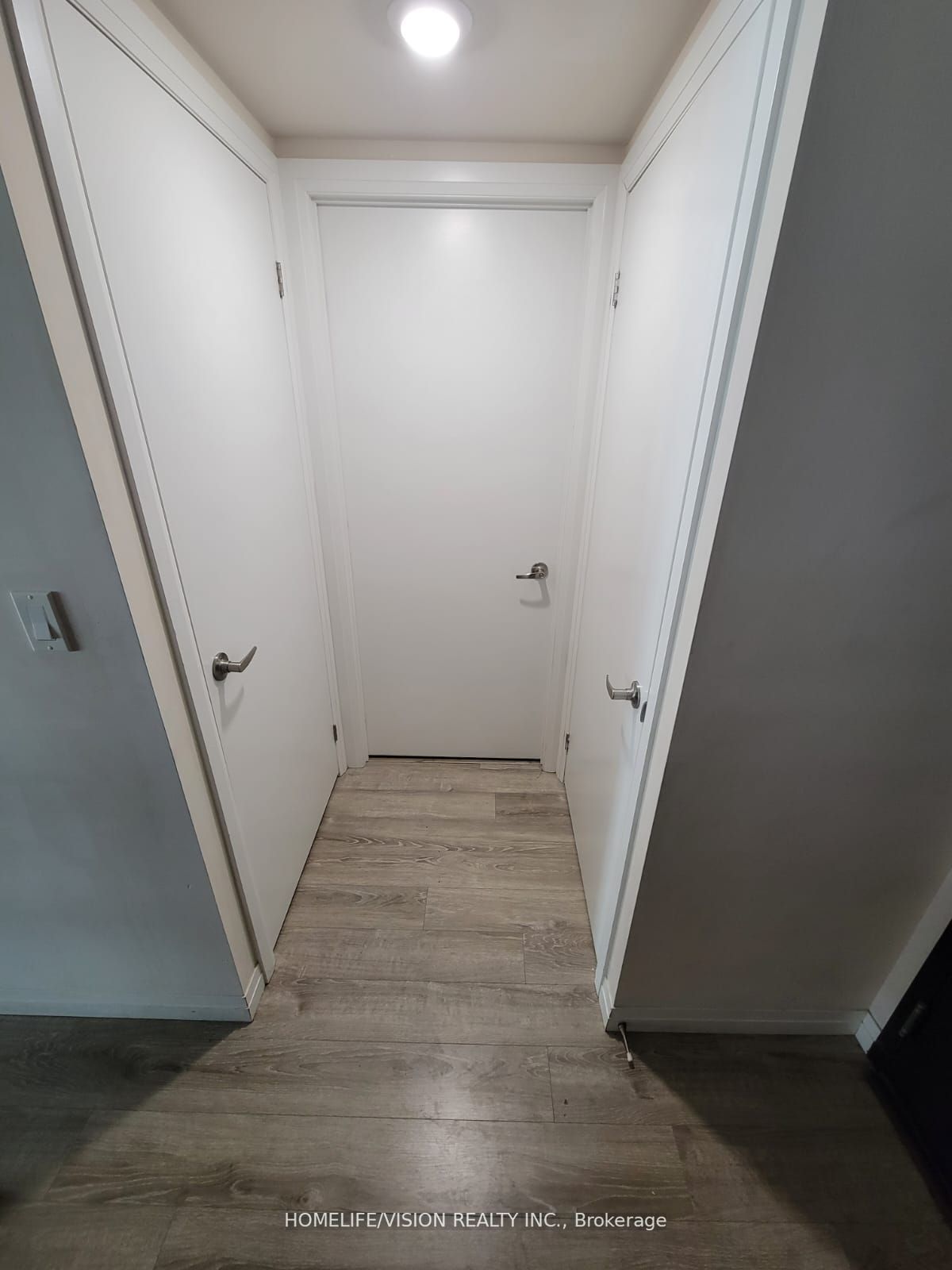 2152 Lawrence Ave E, #604