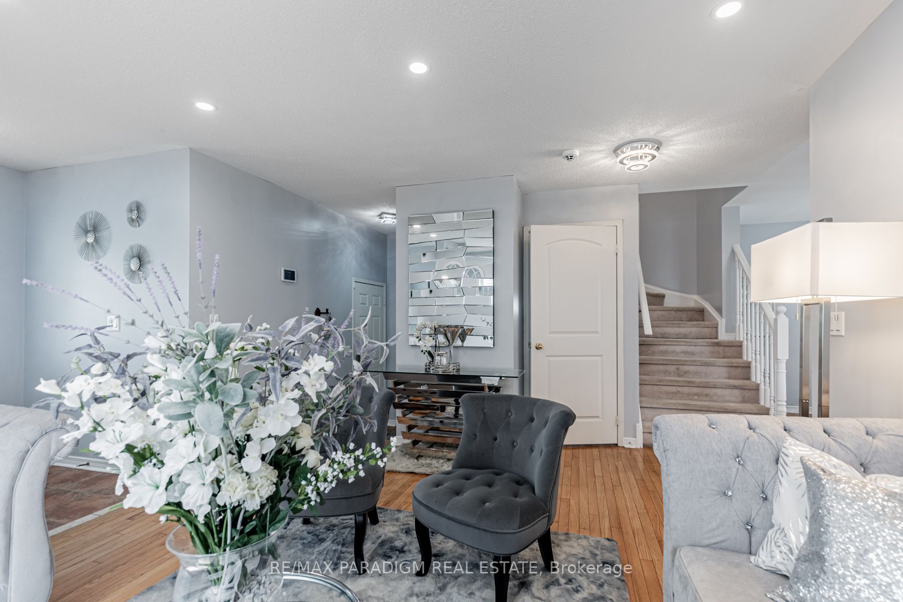 115 Honeyman Dr