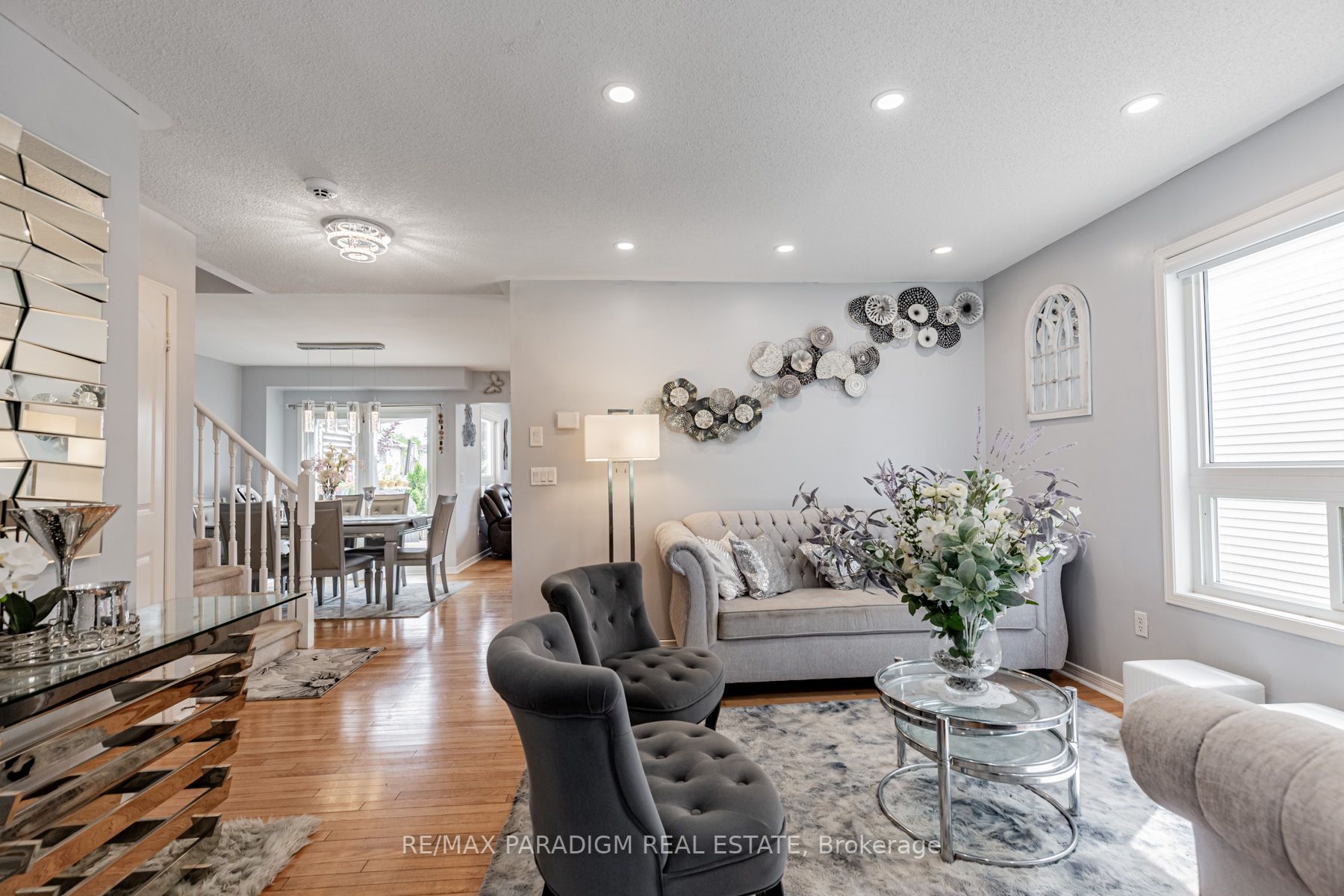 115 Honeyman Dr