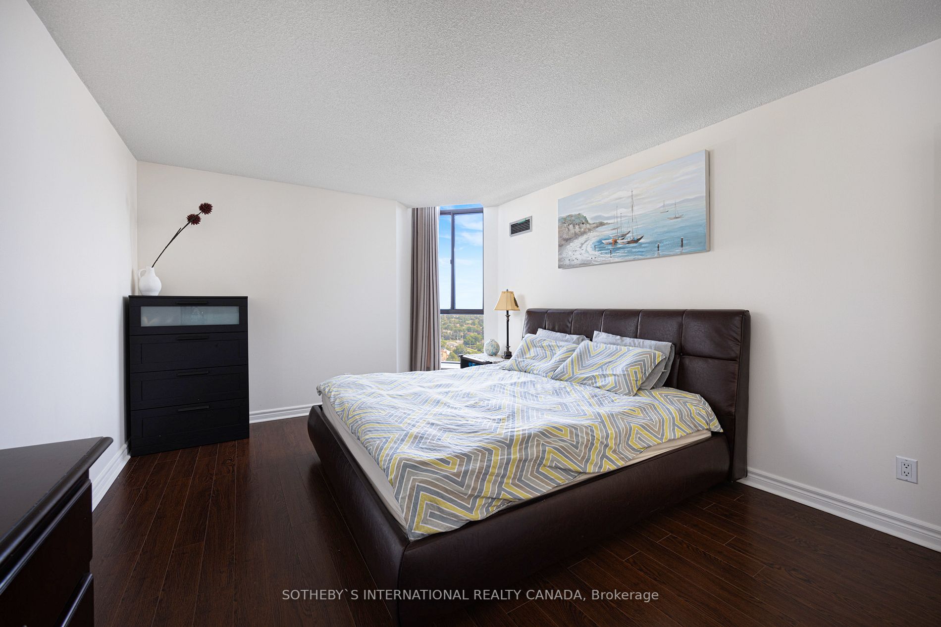 25 Bamburgh Circ, #Ph29