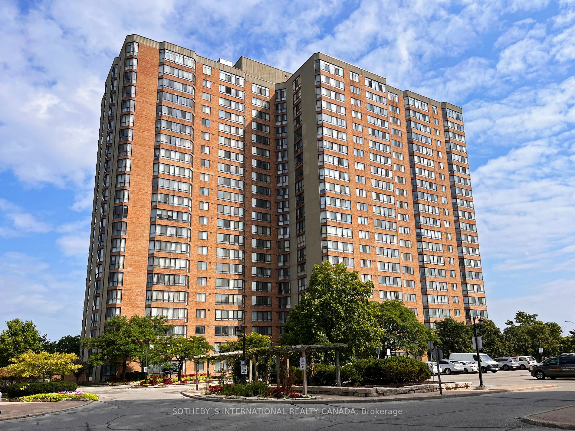 25 Bamburgh Circ, #Ph29