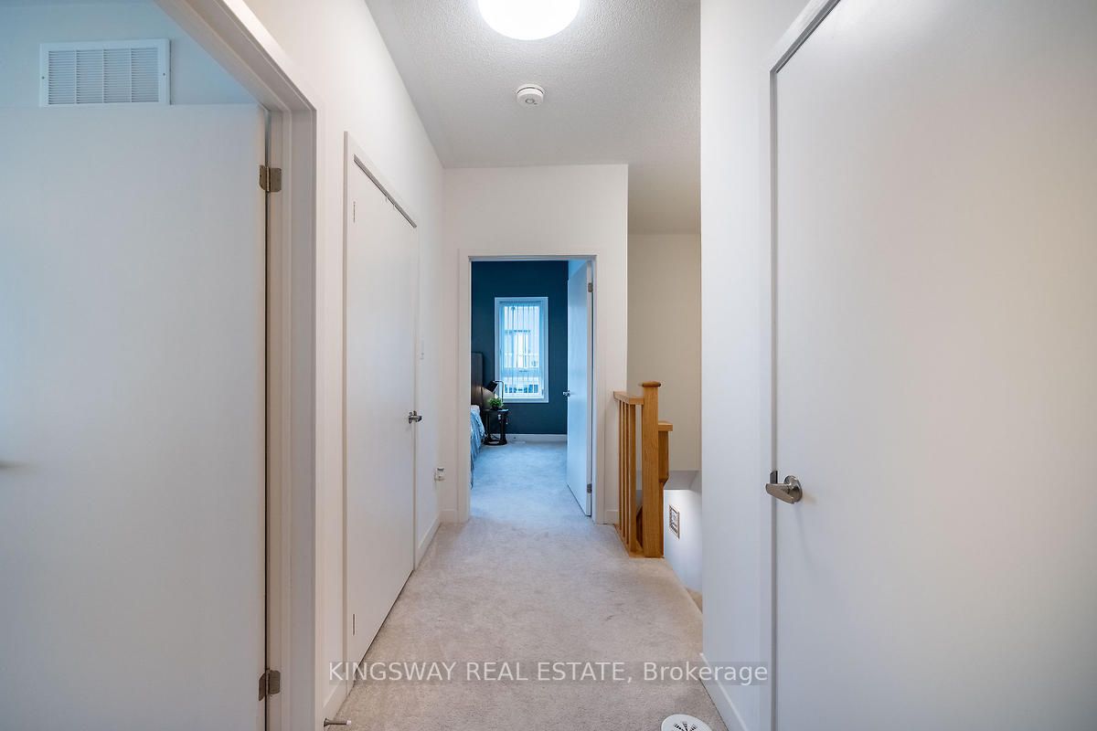 70 Orchid Place Dr, #Unit 12