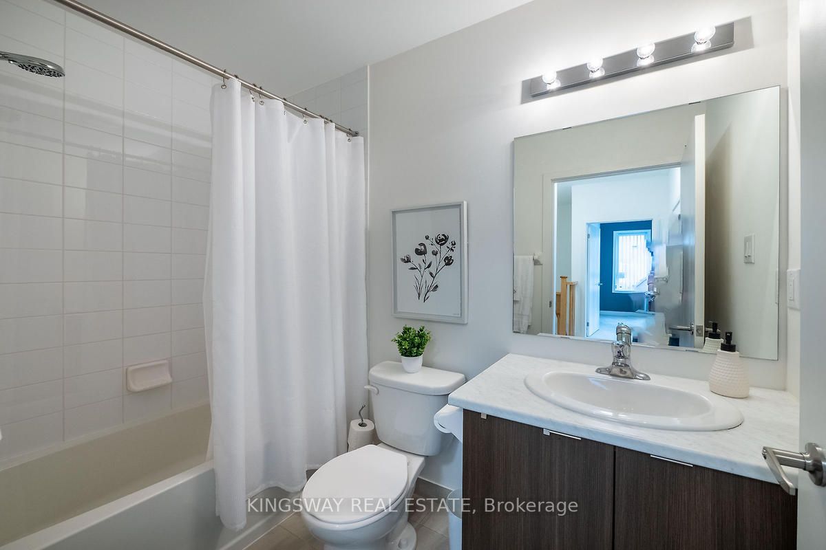 70 Orchid Place Dr, #Unit 12