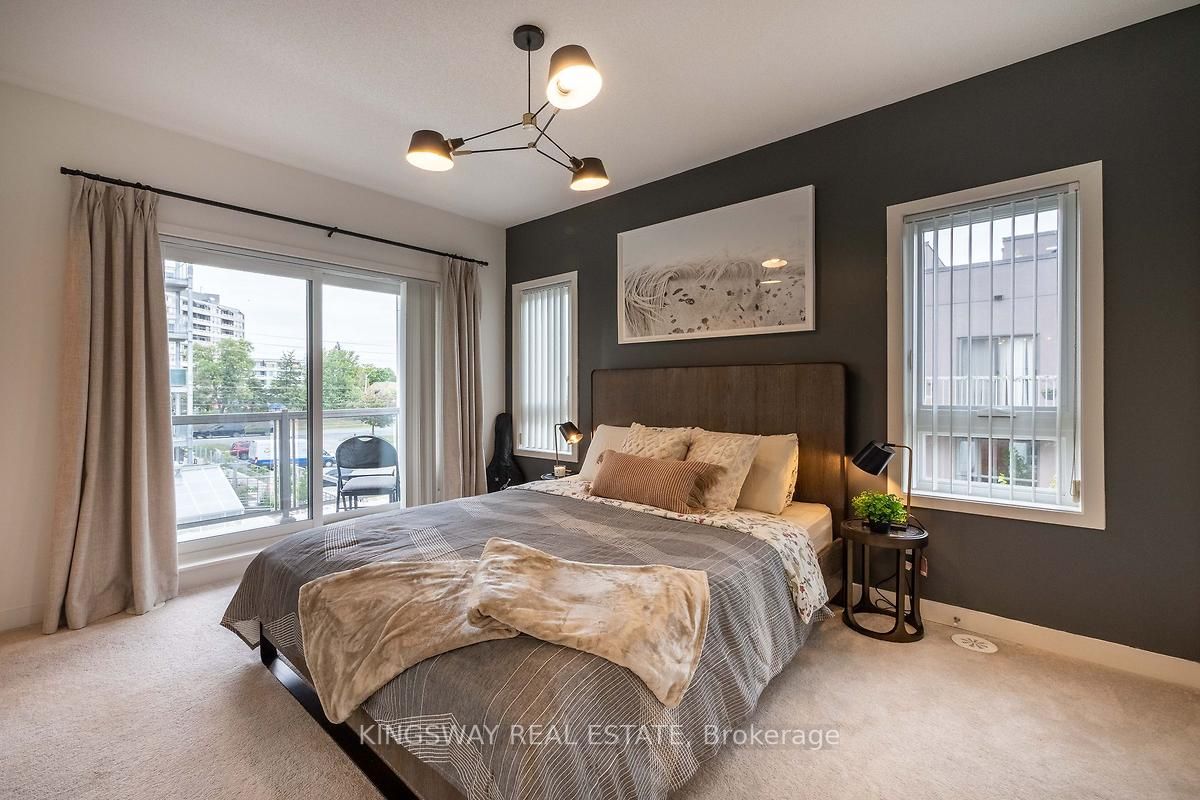 70 Orchid Place Dr, #Unit 12