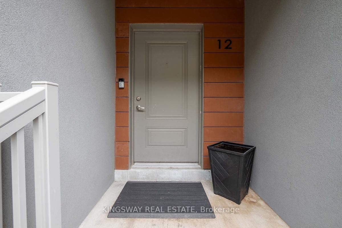 70 Orchid Place Dr, #Unit 12