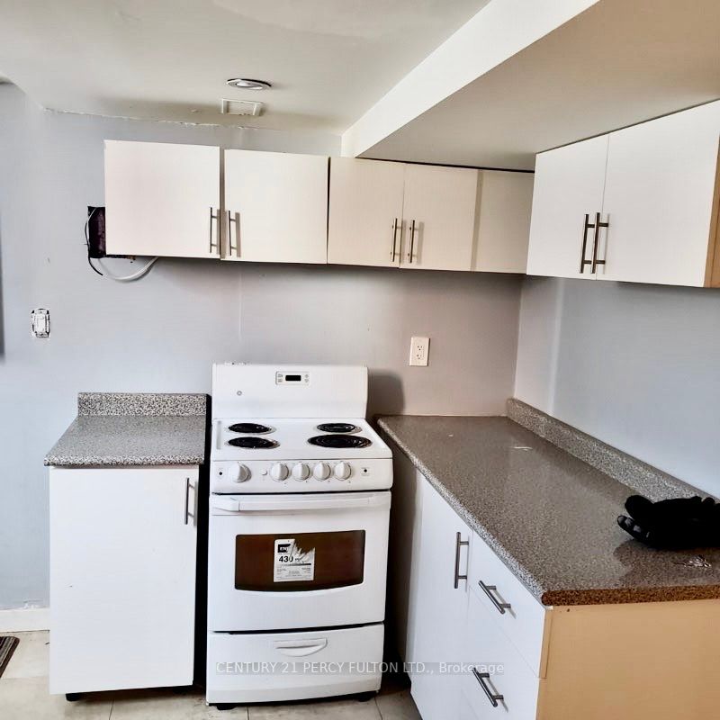 68 Sunnypoint Cres