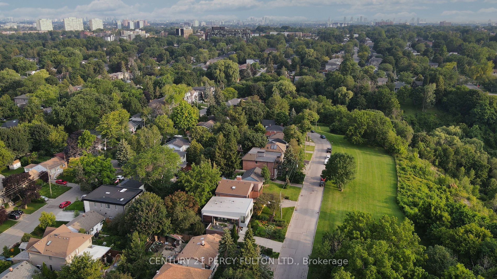 68 Sunnypoint Cres