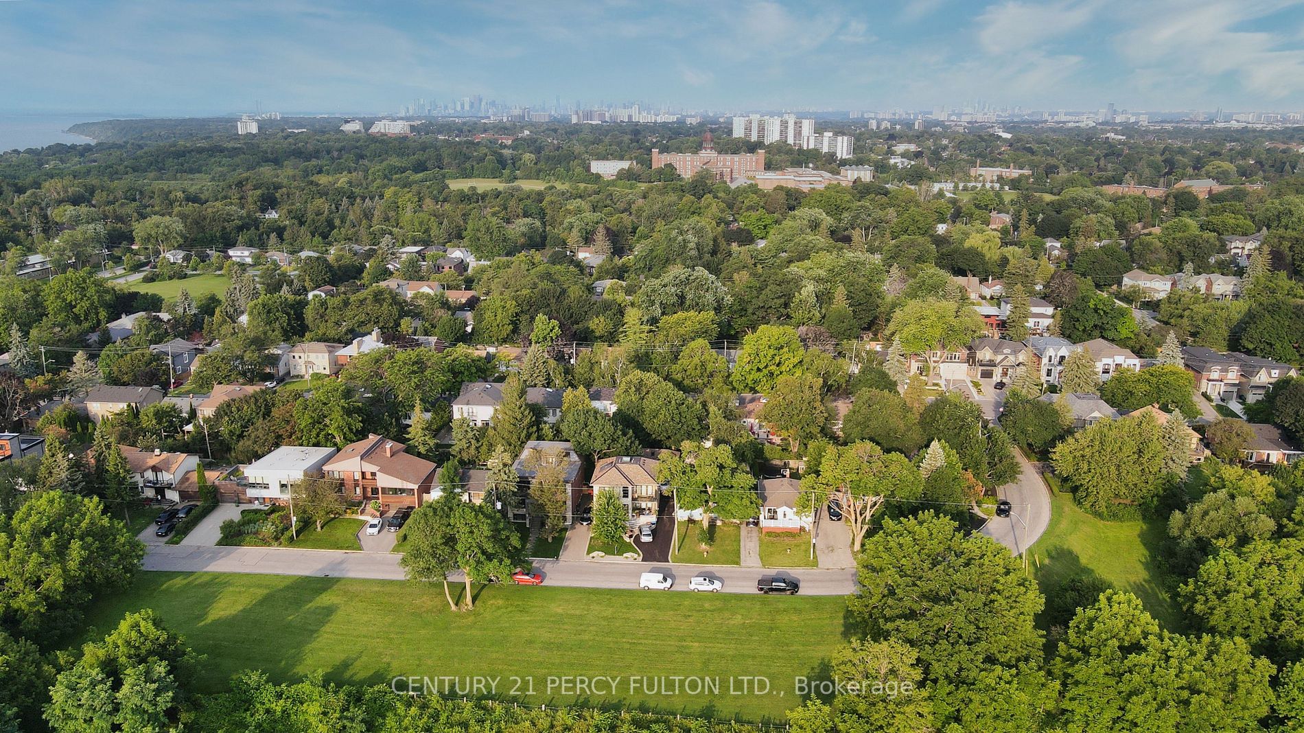 68 Sunnypoint Cres