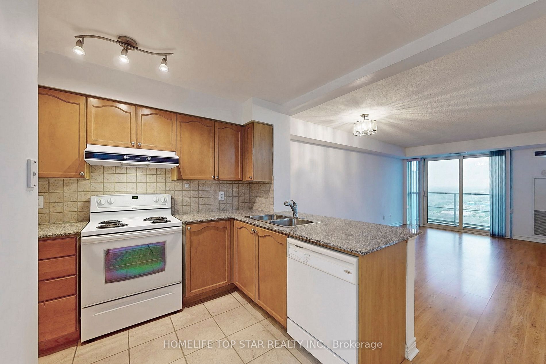 83 Borough Dr, #2804