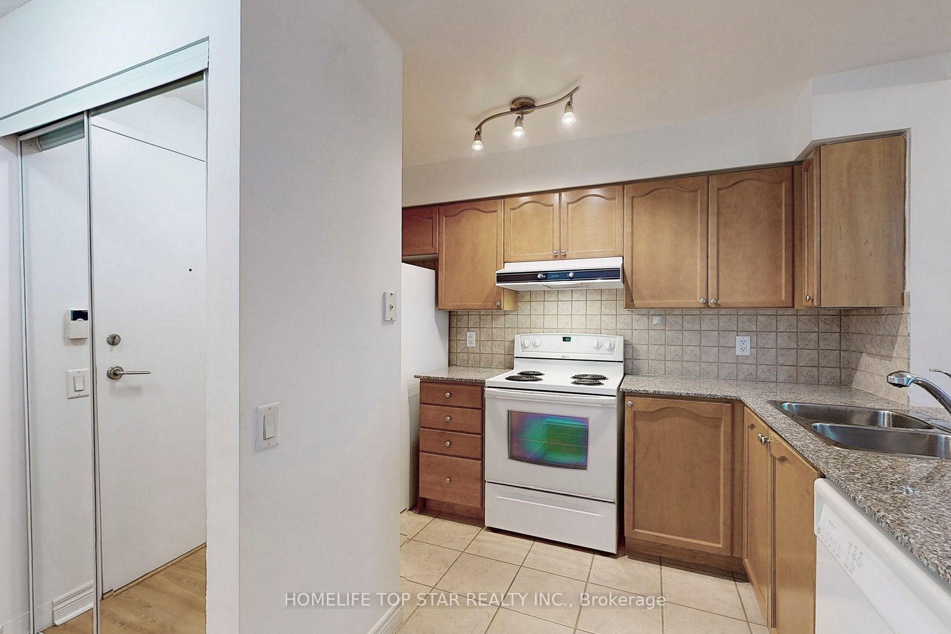 83 Borough Dr, #2804