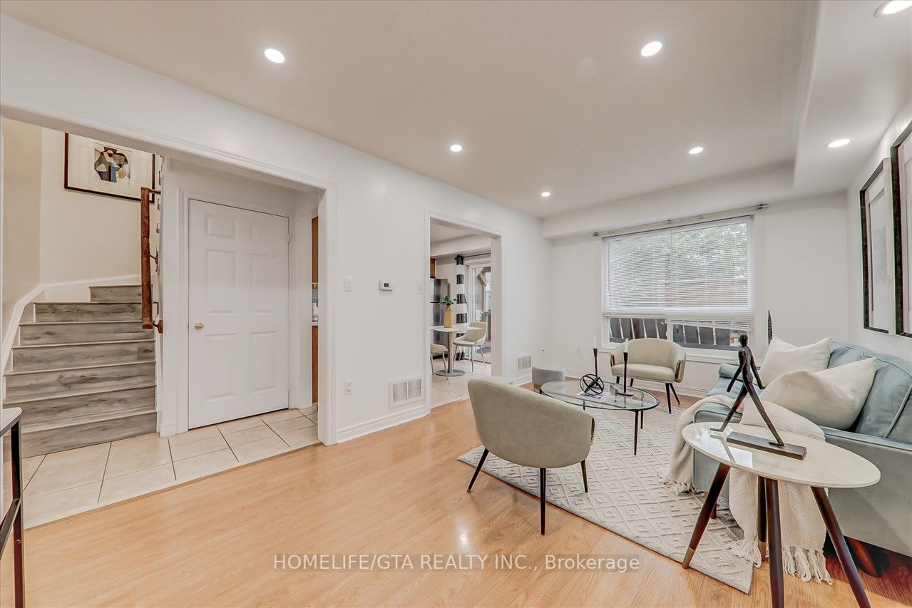 48 Staples Avenue