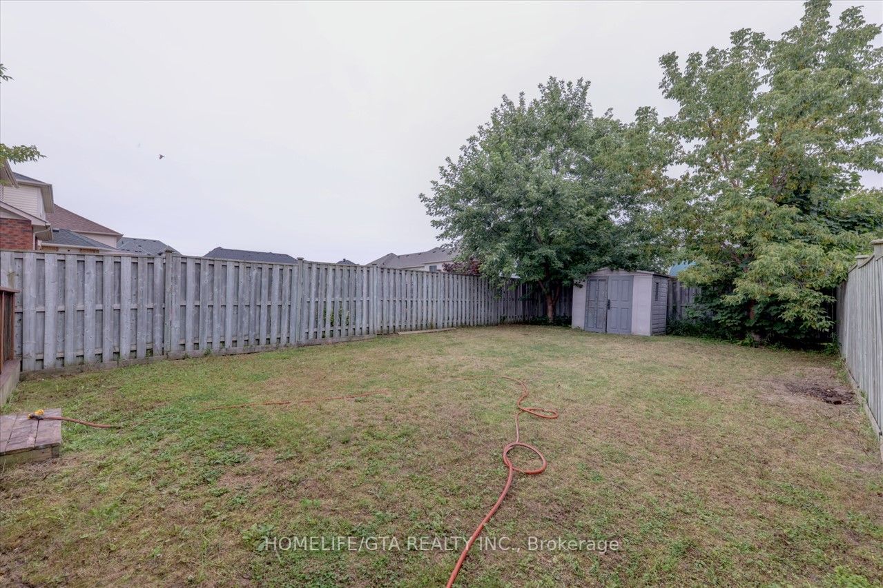 48 Staples Avenue