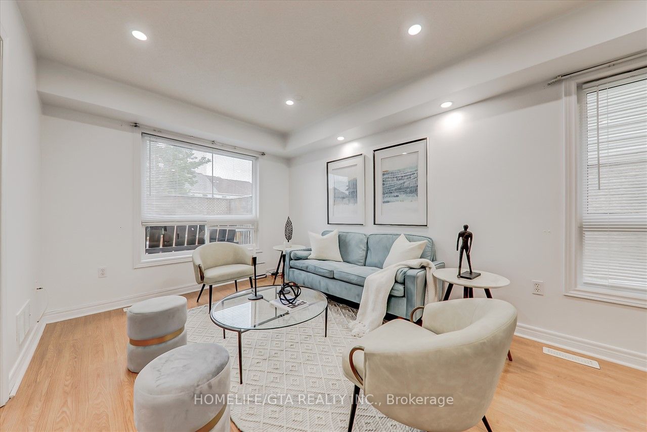 48 Staples Avenue