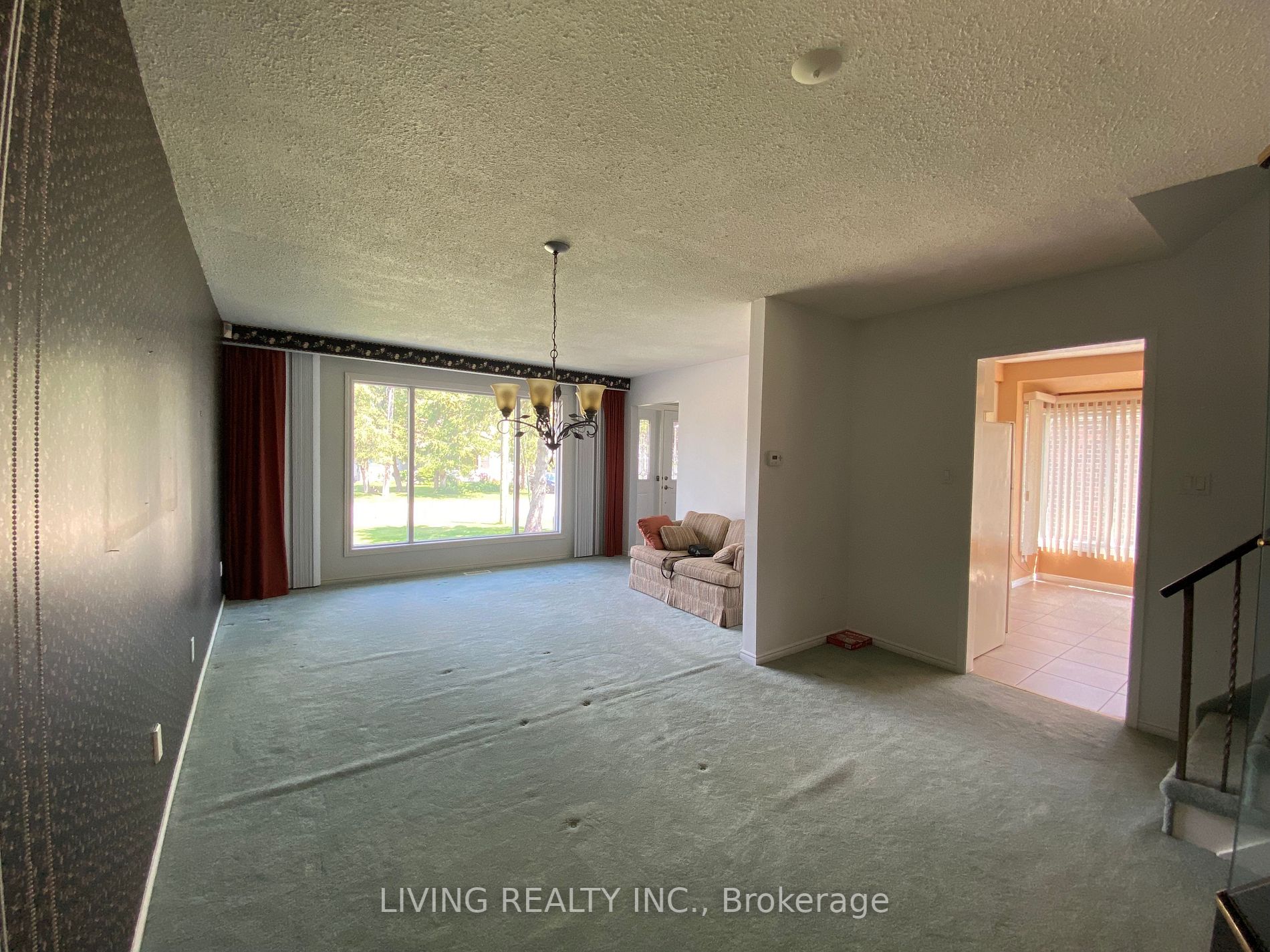 1295 Commerce St, #Main