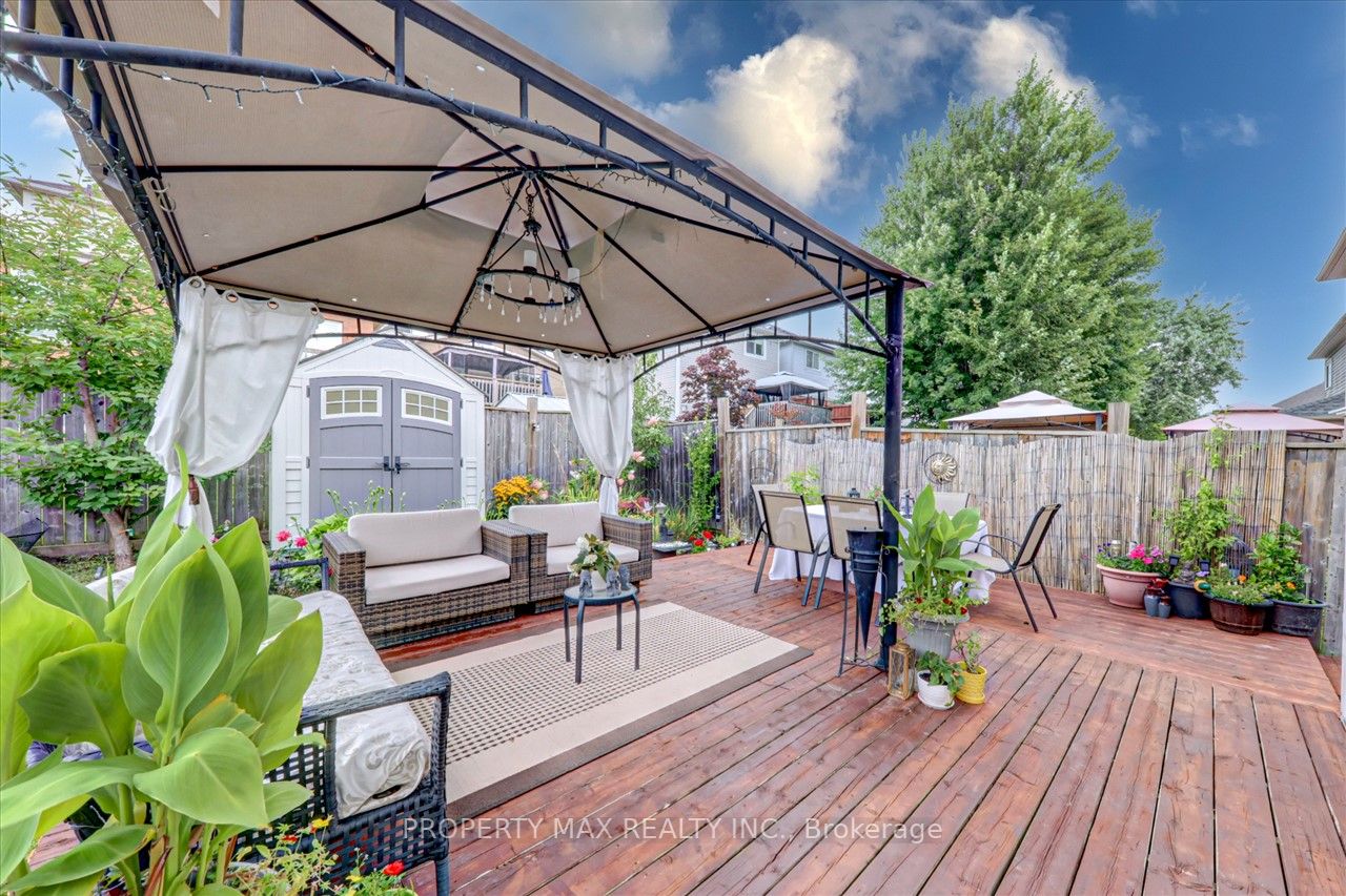 163 Millburn Dr