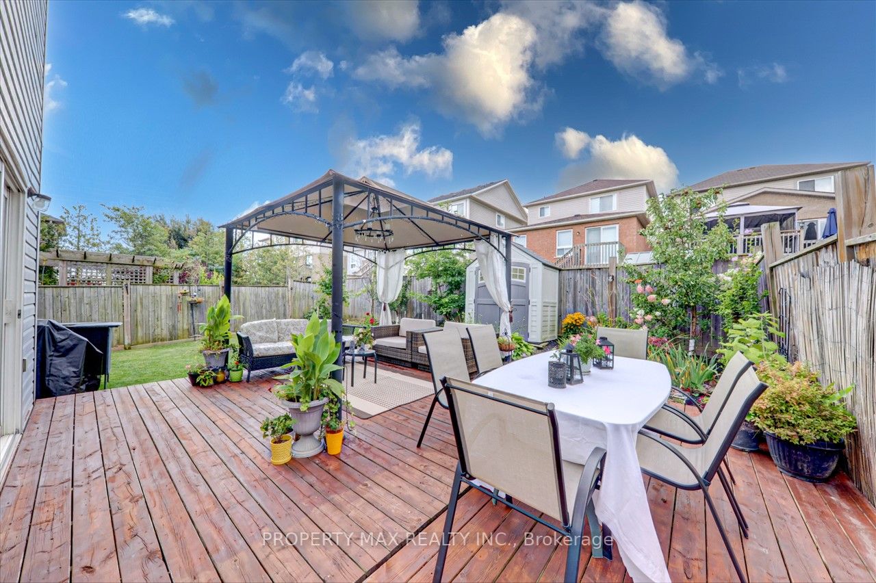 163 Millburn Dr