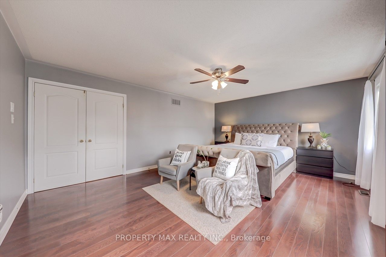163 Millburn Dr