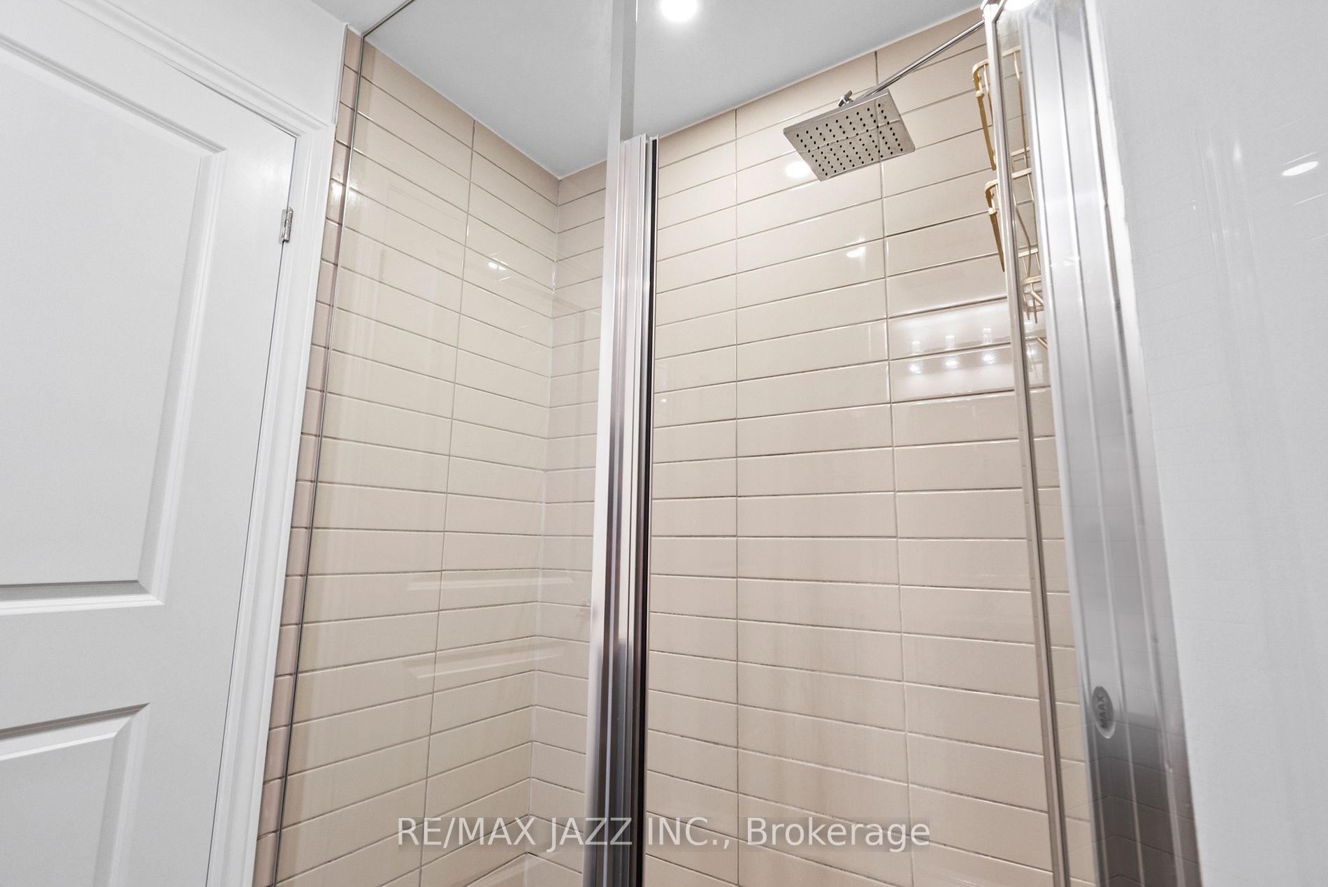 109 King Ave E, #605