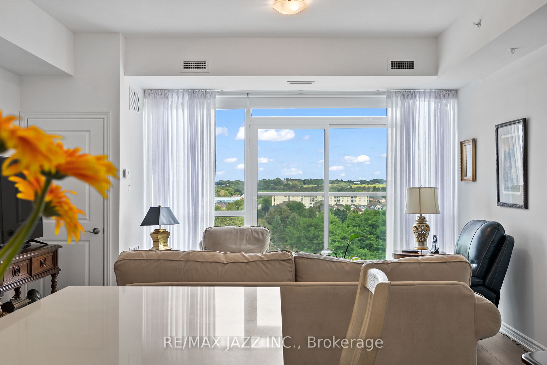 109 King Ave E, #605