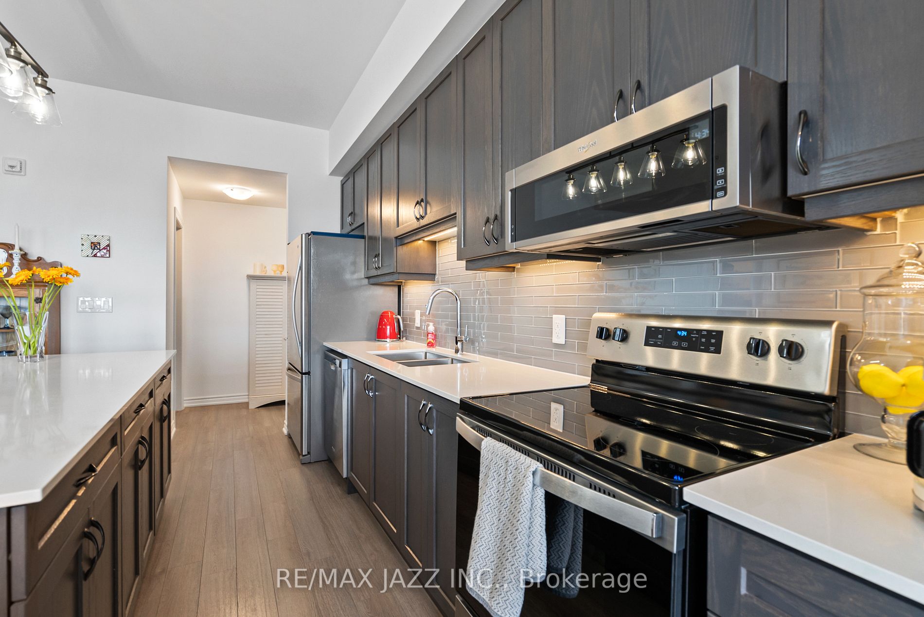 109 King Ave E, #605