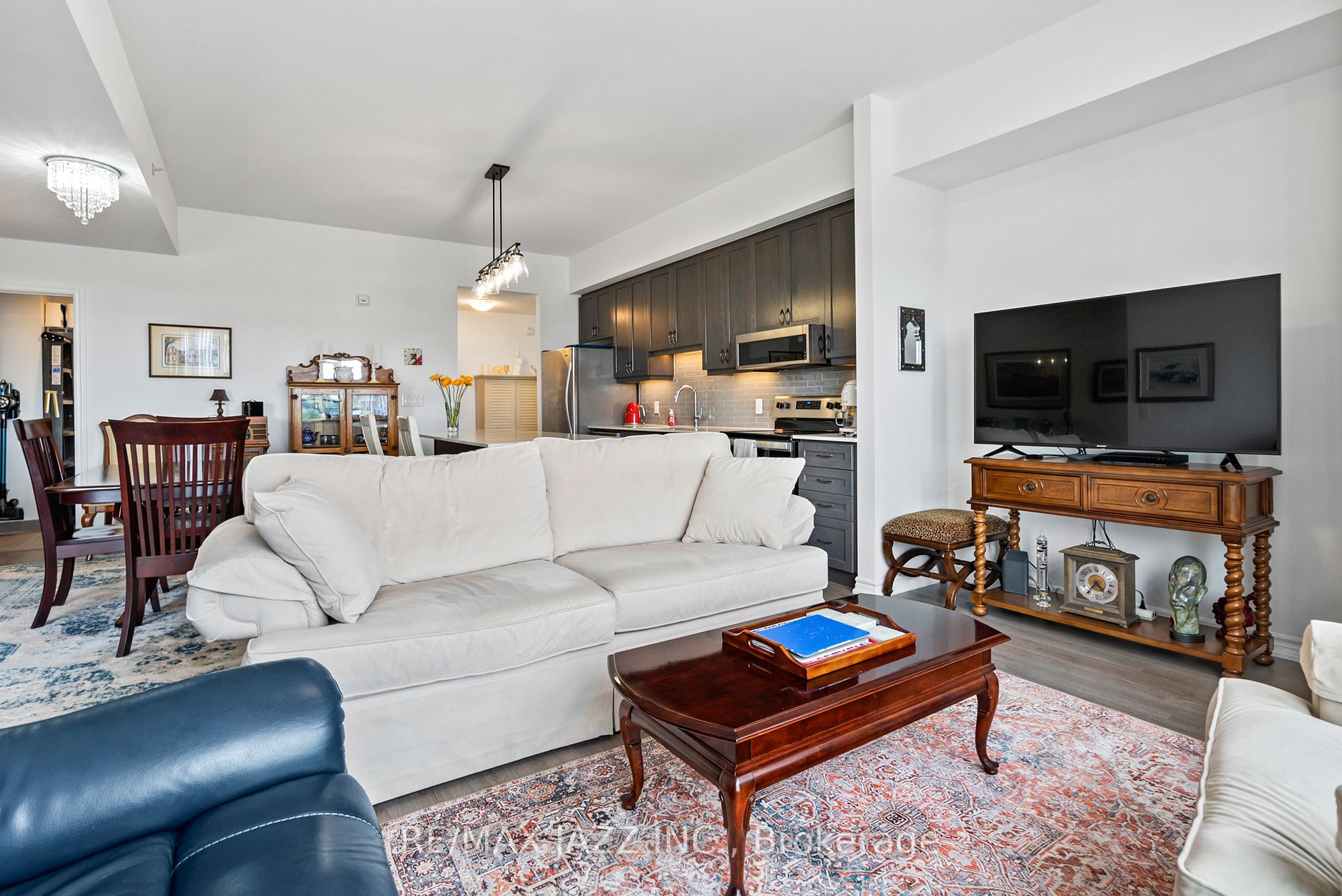 109 King Ave E, #605